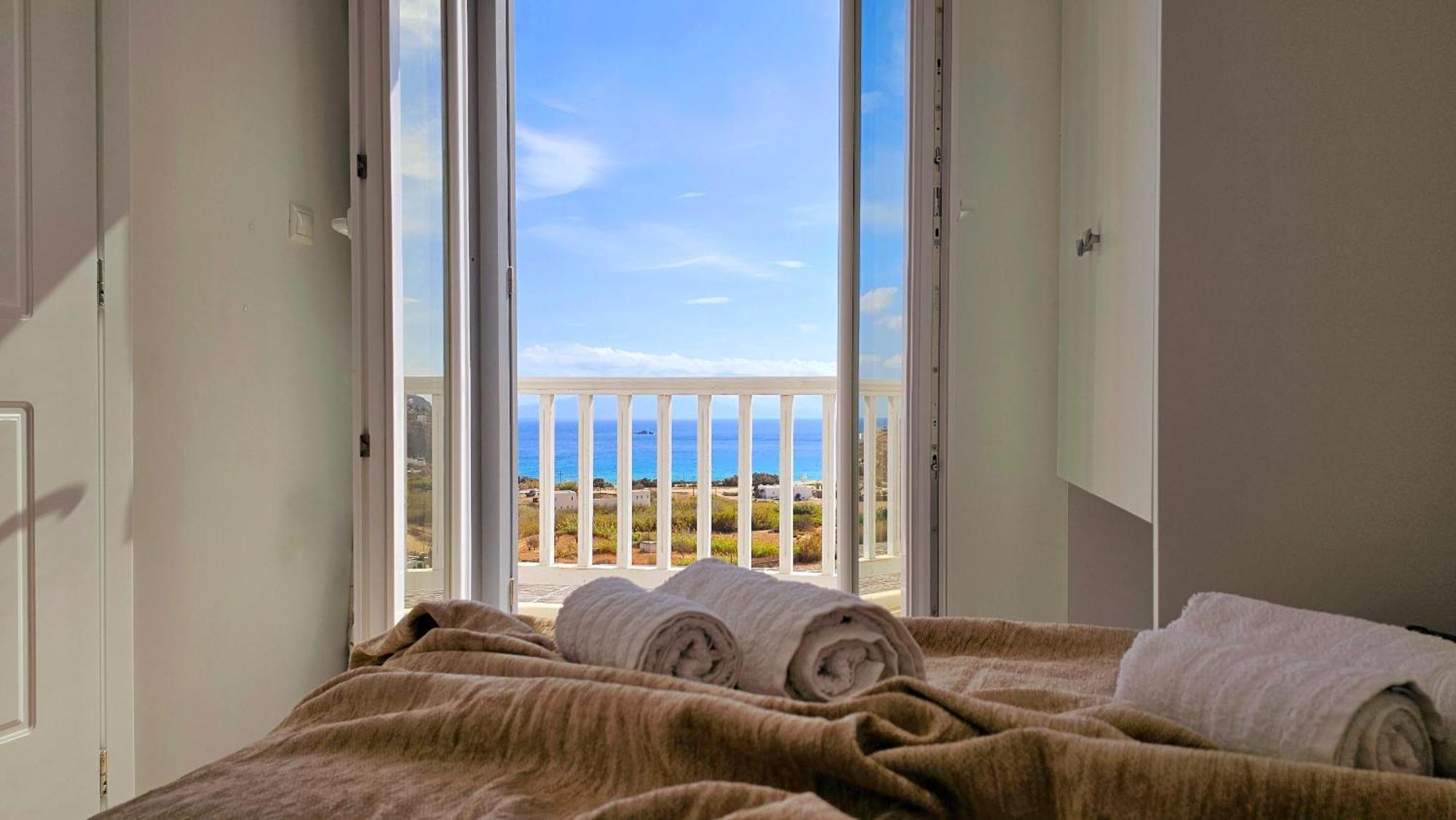 Mykonos4Islands Seaside Homes And Suites 칼로 리바디 외부 사진